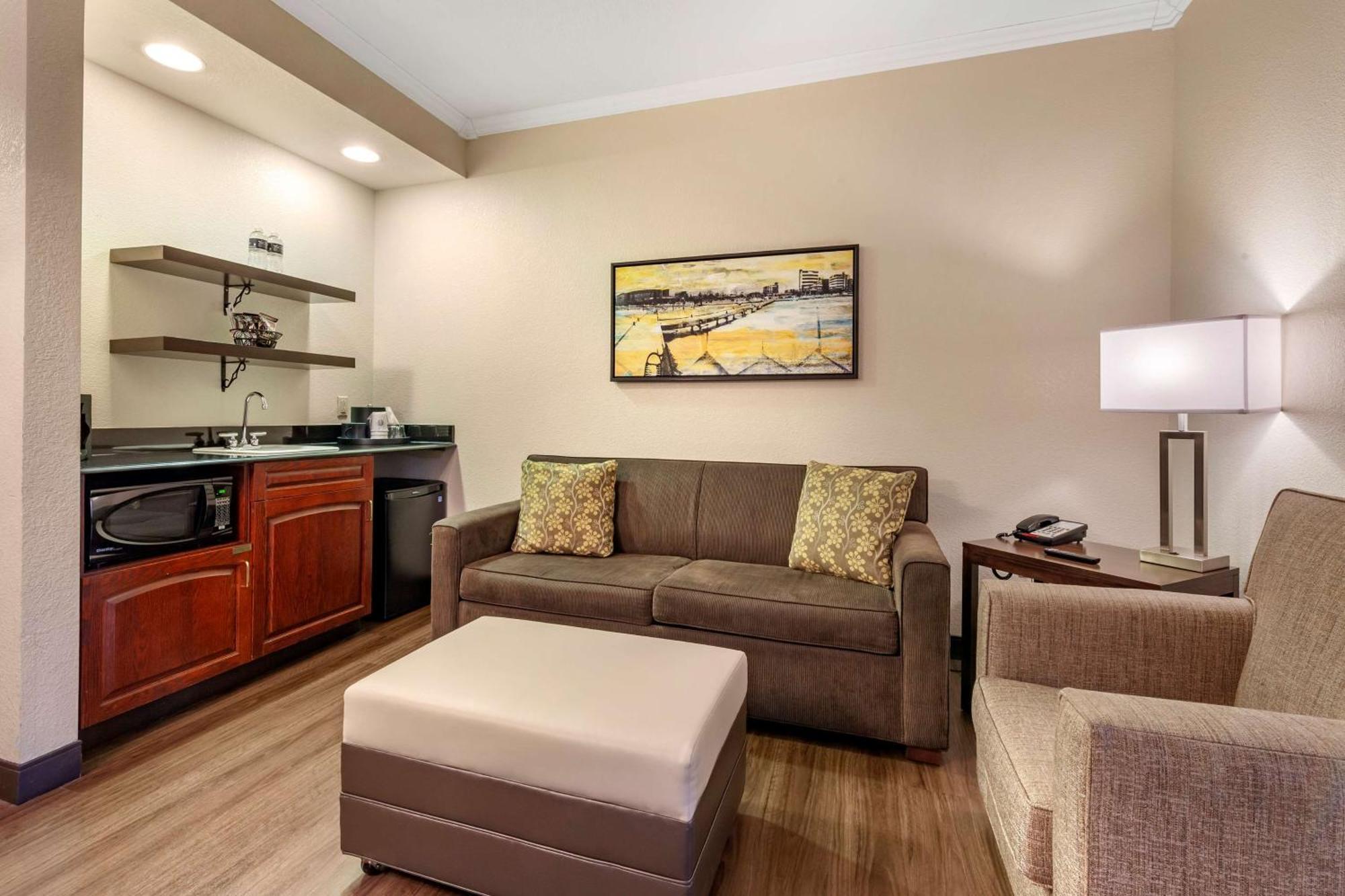 Best Western Premier Bridgewood Hotel Resort Neenah Extérieur photo