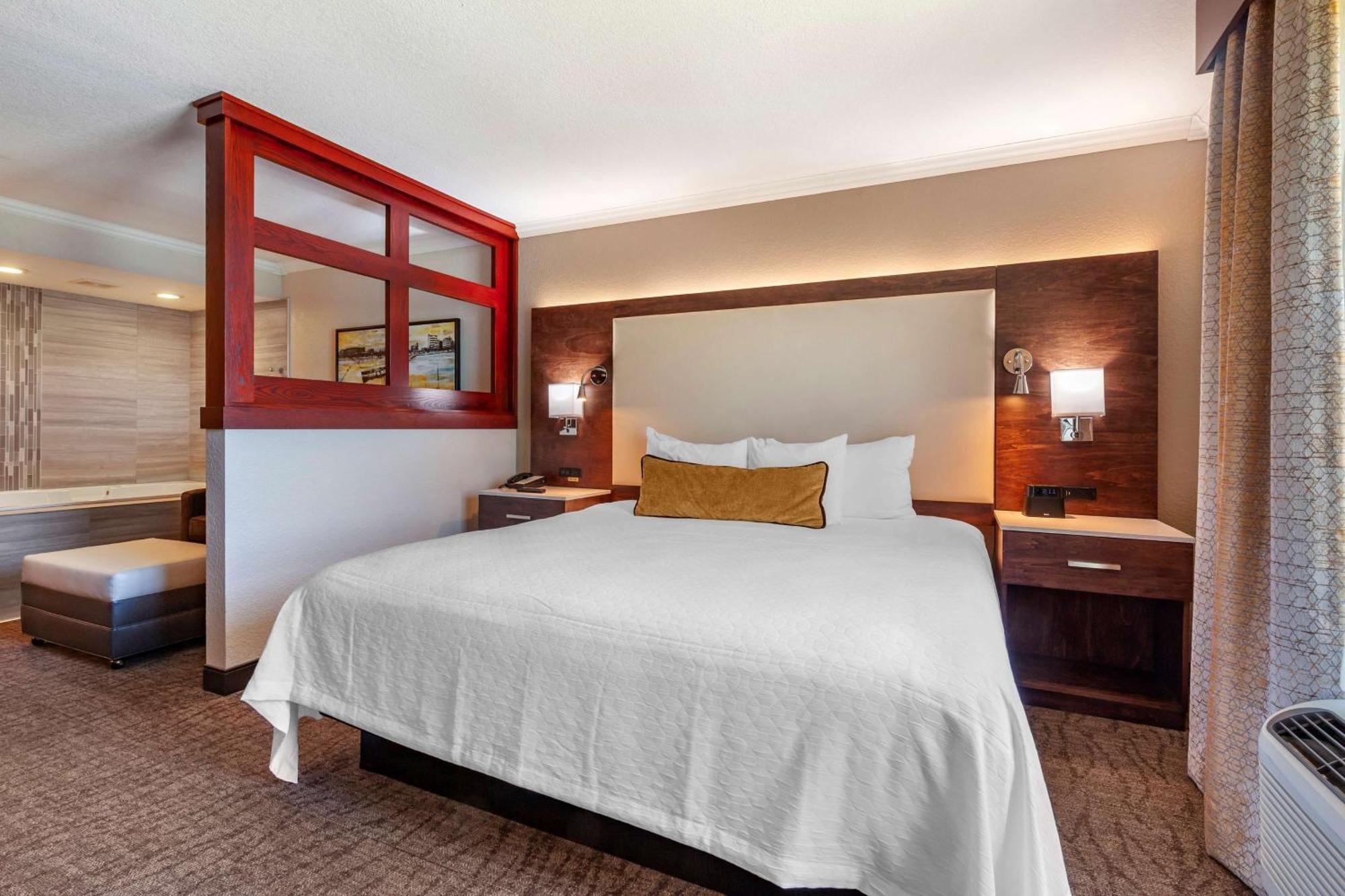 Best Western Premier Bridgewood Hotel Resort Neenah Extérieur photo